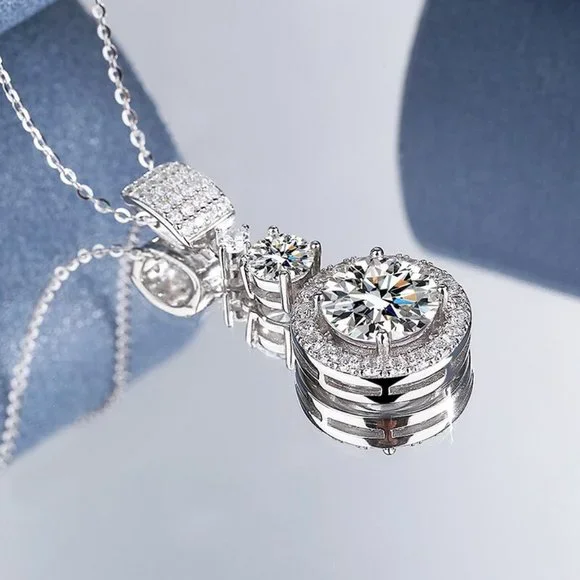 Certified 6ct. t.w. Moissanite Diamond Halo Pendant Necklace NEW - Picture 10 of 15